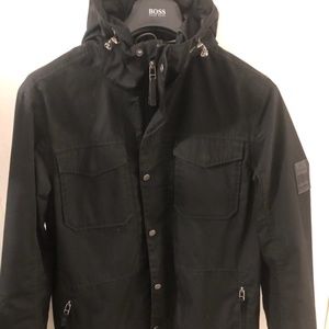 *Rare* McKinley X urban outfitters daily travel windbreaker field jacket